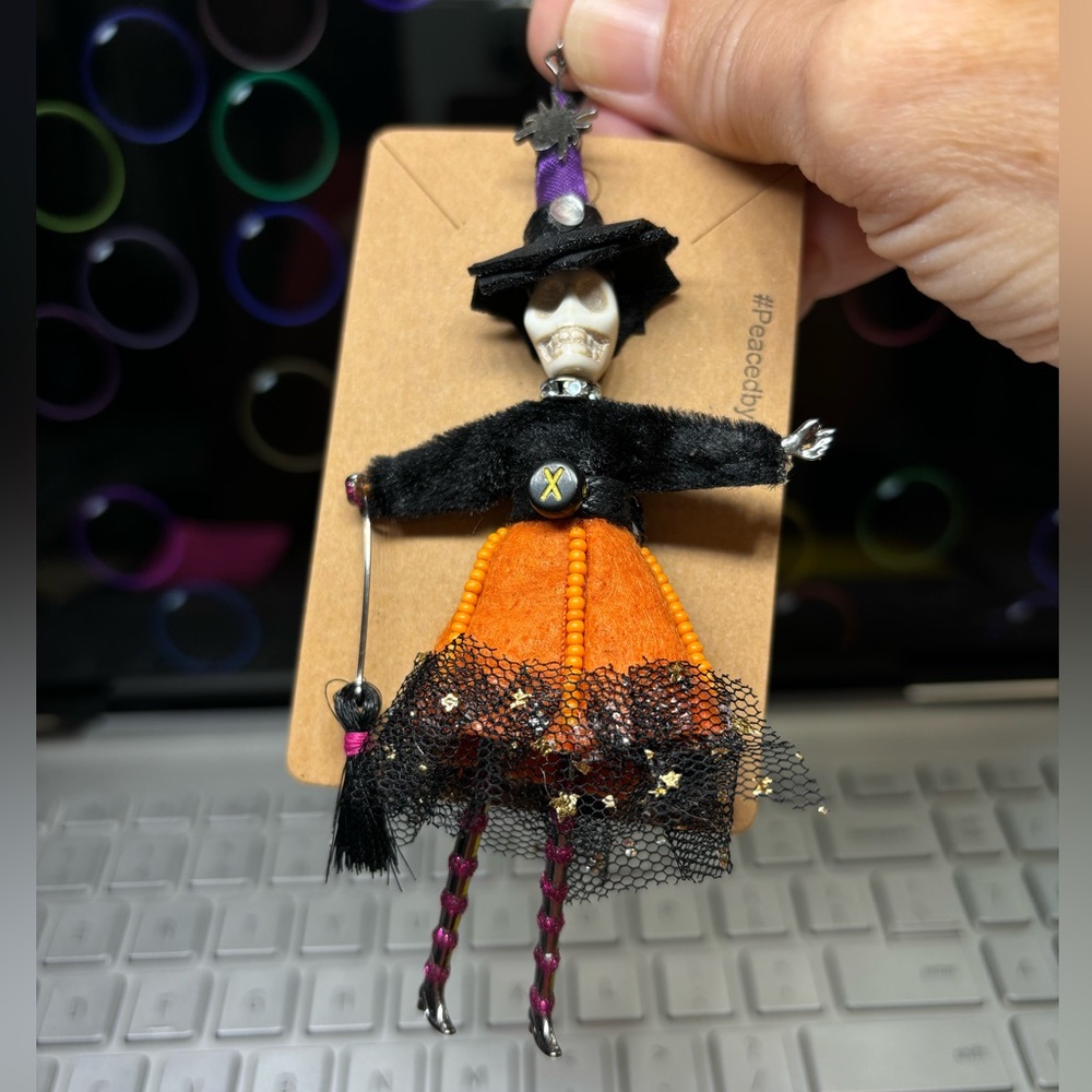 NEW Doll pendant 4D orange black spider rhinestone metal fun skull Halloween fun